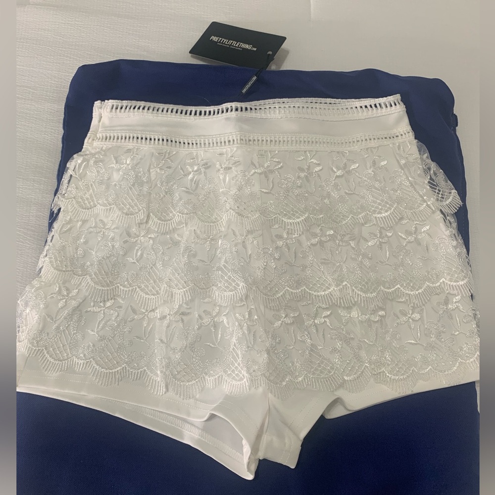 Pretty Little Thing Women Skirt Short